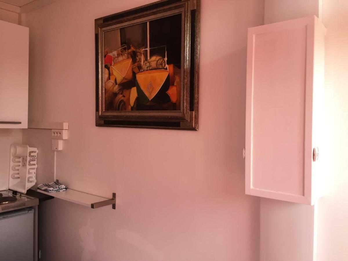 Asklan Apartment Bormes-les-Mimosas Bagian luar foto