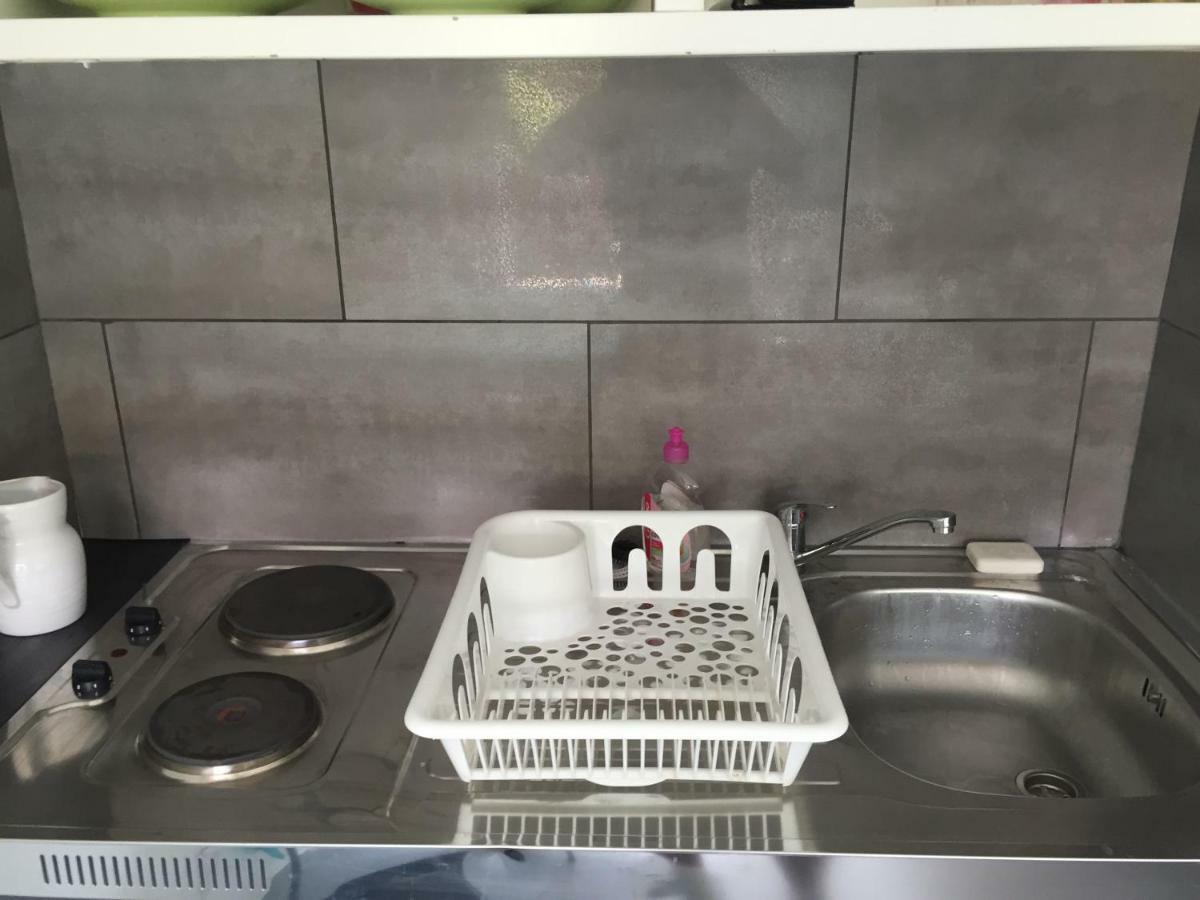 Asklan Apartment Bormes-les-Mimosas Bagian luar foto